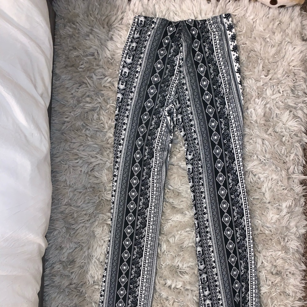 Printed pants - Picture 3 of 3